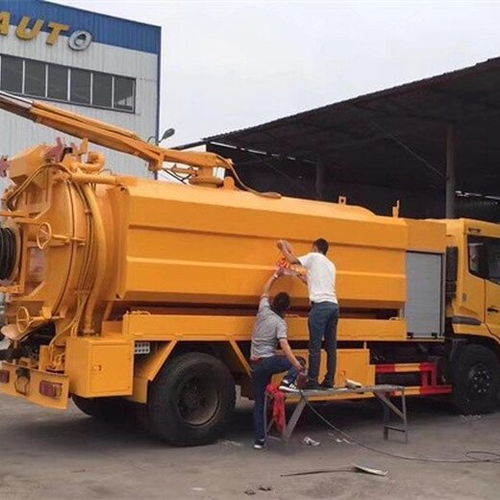 環(huán)衛(wèi)吸糞車(chē)吸糞車(chē)品質(zhì)優(yōu)良,吸污車(chē)